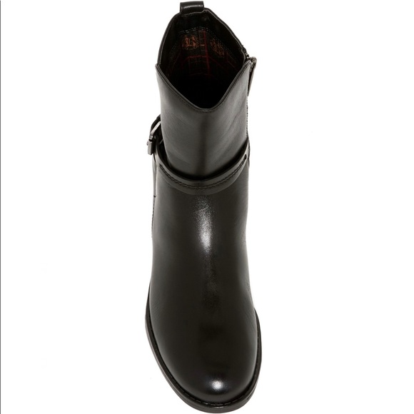 Blondo Zena Black Leather Waterproof Ankle Booties size 6M - Picture 2 of 14